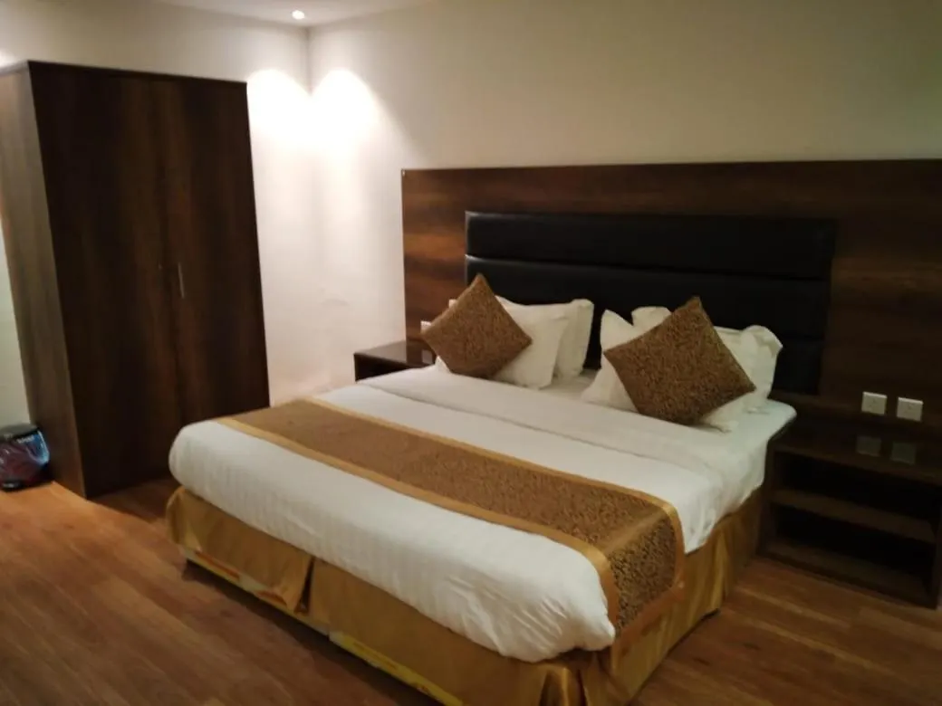 Aparthotel First Home Suites Jeddah
