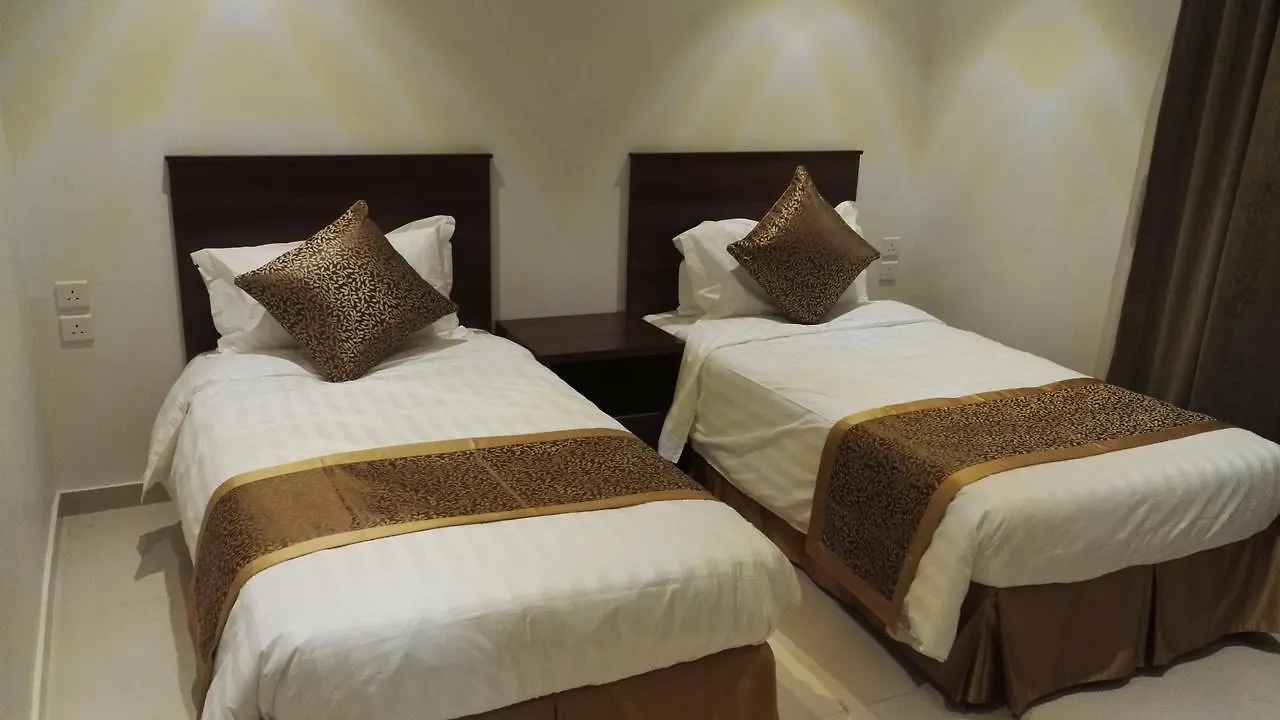 First Home Suites Jeddah 2*,